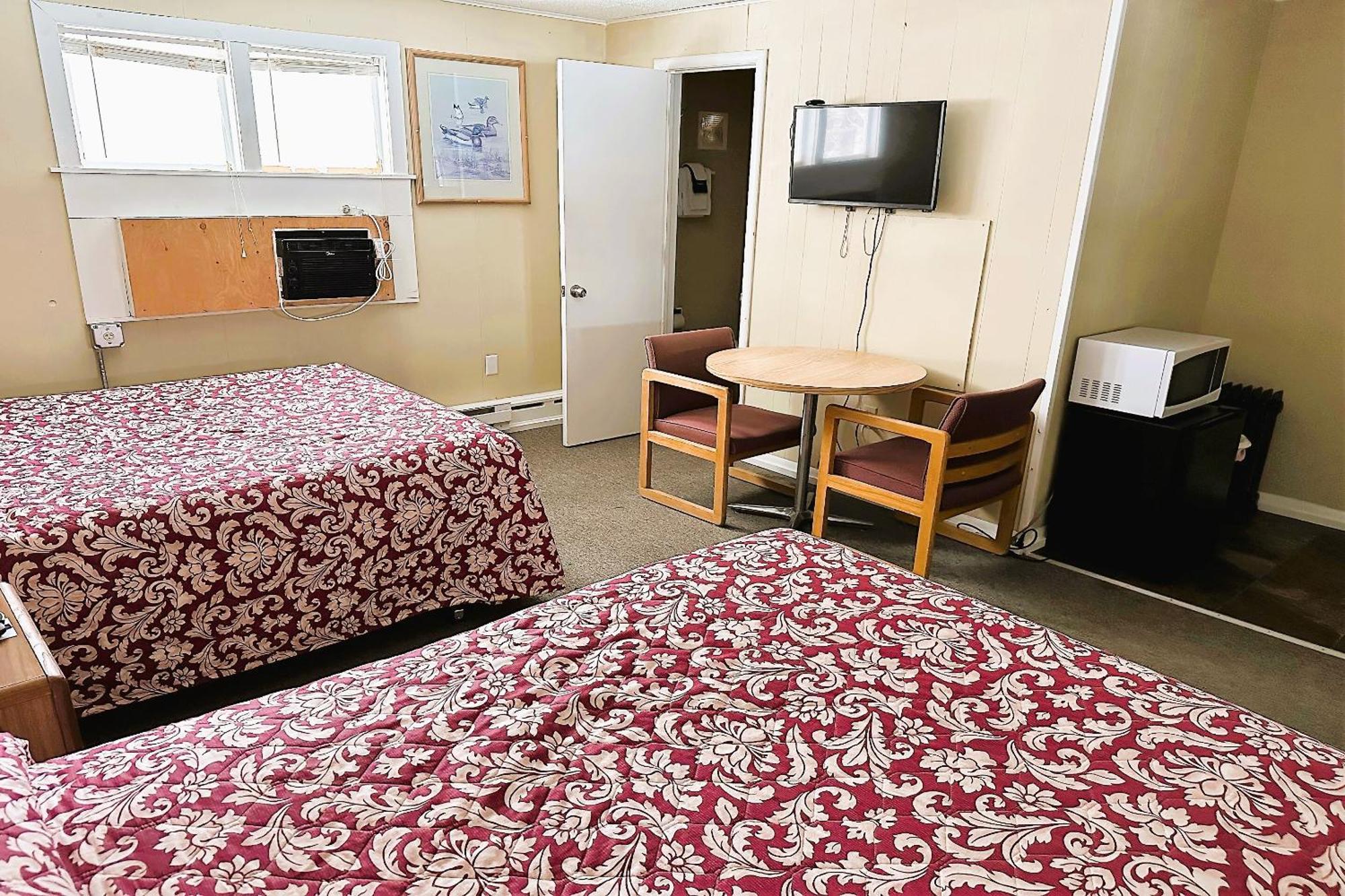 Love Hotels Timberline By Oyo Lake Superior アイアンウッド エクステリア 写真